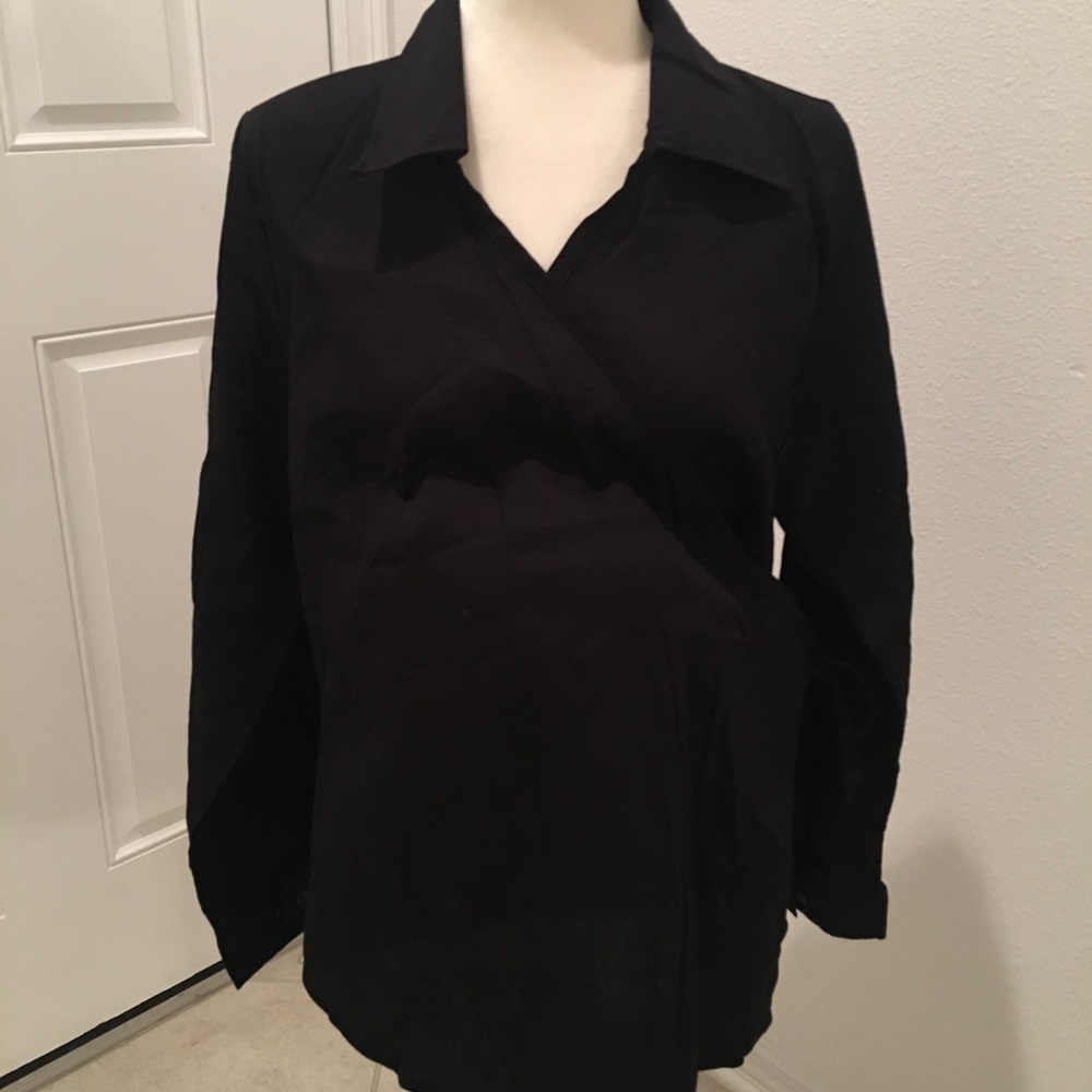 LiLo Maternity dressy/casual blouse black size XL.